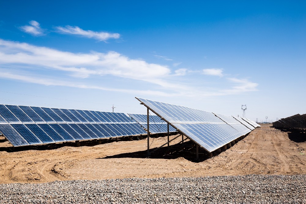 太陽能、電子設(shè)備